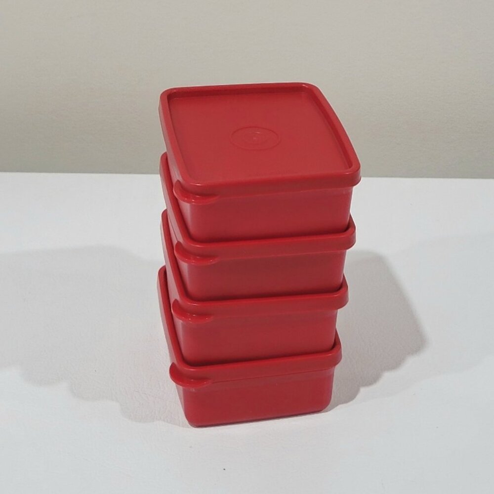 Mini square away Tupperware set NEW
